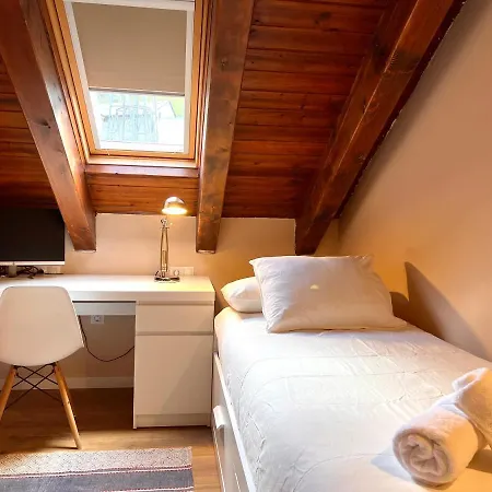 Apartment Duplex La Roca - L'amfitriona *