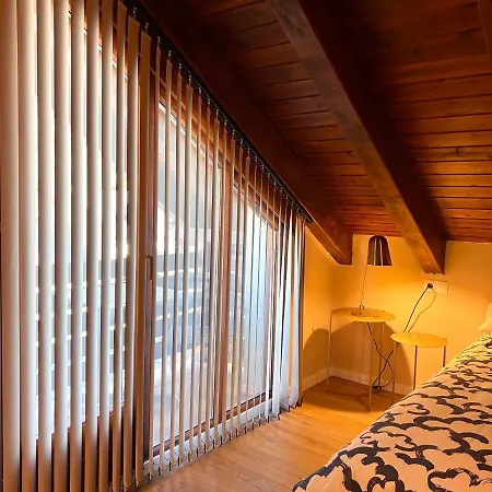 Duplex La Roca - L'amfitriona *