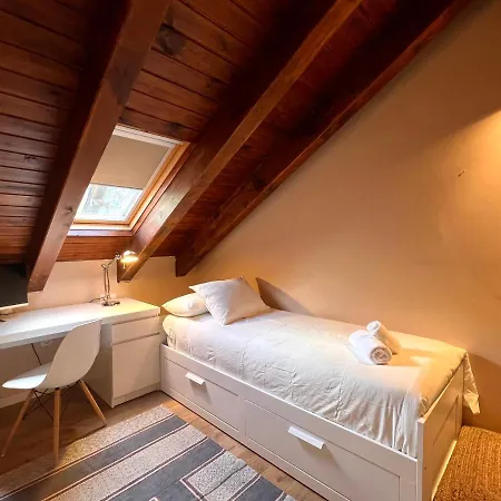 Duplex La Roca - L'amfitriona