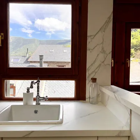 Duplex La Roca - L'amfitriona * Espot