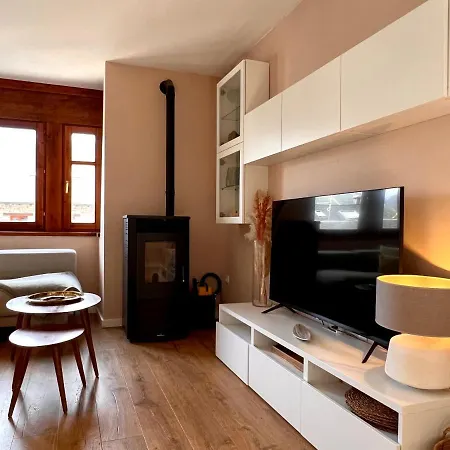 Apartment Duplex La Roca - L'amfitriona *