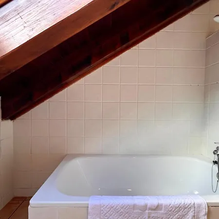 Duplex La Roca - L'amfitriona