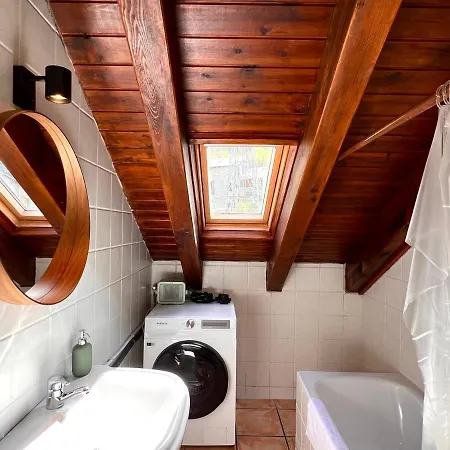 Duplex La Roca - L'amfitriona Apartment