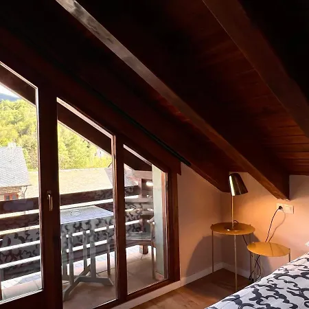 Duplex La Roca - L'amfitriona * Espot