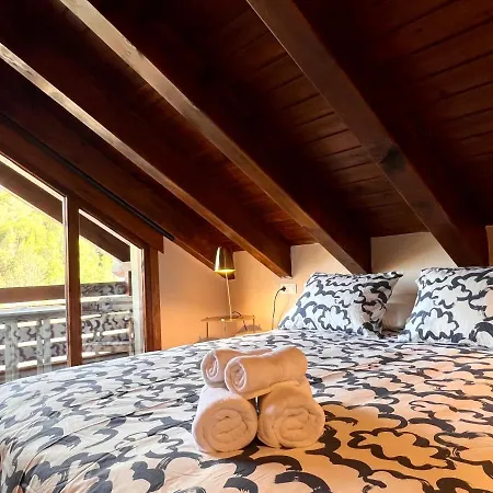 Apartamento Duplex La Roca - L'amfitriona