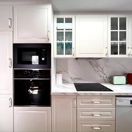 Duplex La Roca - L'amfitriona *